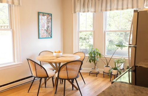West End Apartment | West End Bright Spot with Parking.