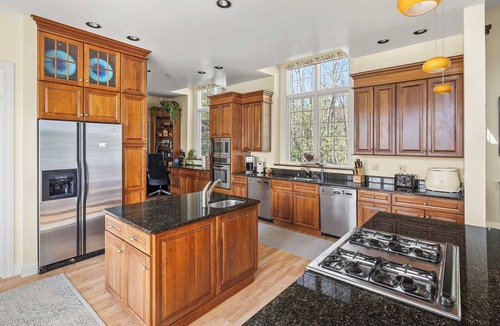 Jamaica House | West Hill Lodge | Private Estate 8 Min to Stratton