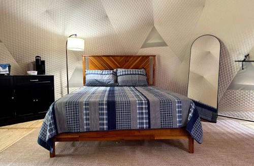Gilboa Other | Whimsical Dome Escape Amid the Majestic Mountains and Enchanting Rivers of New York