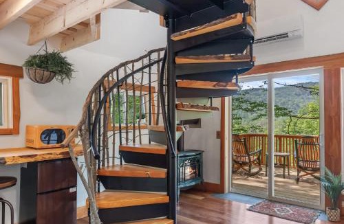 Johnson House | Whimsical Vermont Cabin with Hot Tub & Mountain Views