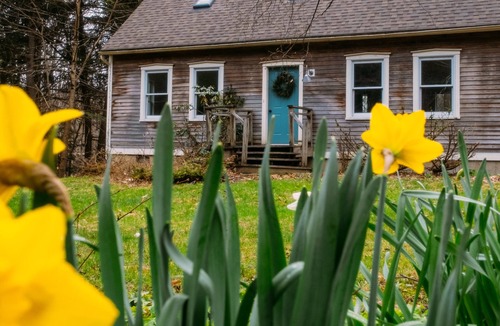 Moretown House | White Birch Haus:Located in the heart of the Mad River Valley-Close to Sugarbush