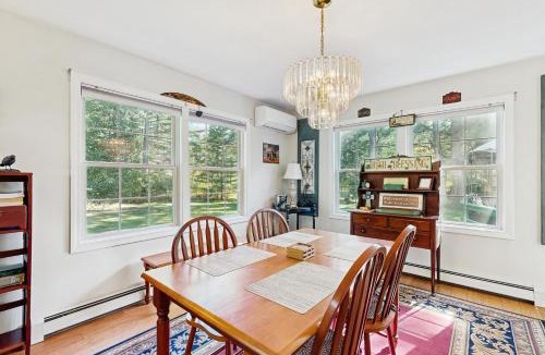 Center Ossipee House | White Mountain Getaway