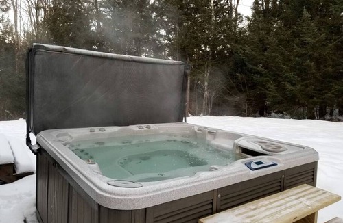 Bath Cabin | White Mountains Family Adventure: Secluded Cabin with Hot Tub Getaway