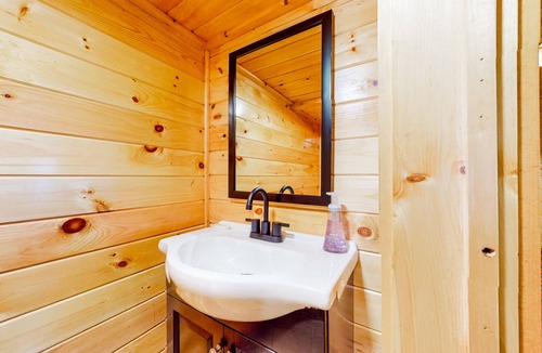 Rangeley Plantation House | Wilderness retreat near skiing with large deck, grill, firepit, & W/D - dogs ok
