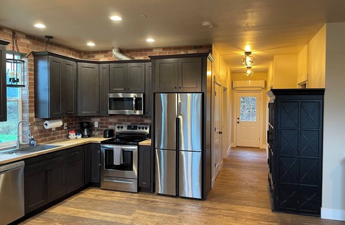 Longview Apartment | Willow Grove RiverSide Property