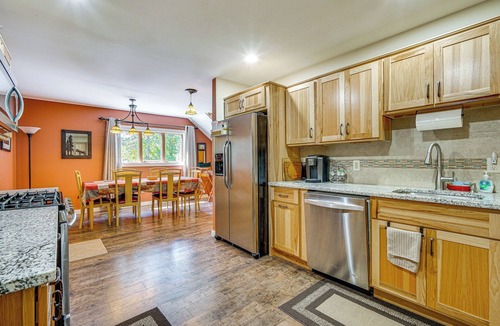 Wilmington Cottage | Wilmington Retreat Near Trails, Skiing & Festivals