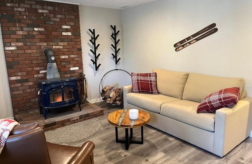 West Townshend Ski Chalet | Windham Woodland Retreat
