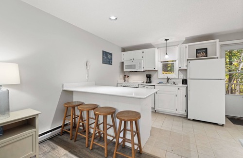 Gilford Condo | Winnipesaukee All Season Getaway