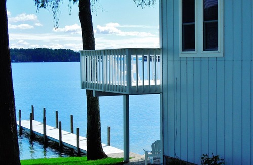 Gilford House | Winnipesaukee Waterfront Gilford Great Location Sleeps 10