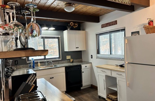 North Conway House | Winter fun-Charming Retreat-Walk to North Conway Village or Mt. Cranmore