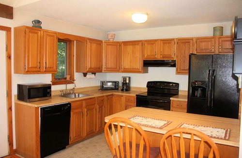 Wilmington House | Winter Seasonal Near Mount Snow