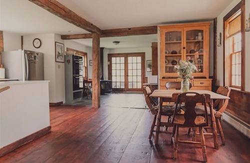 Barnard House | Winterfound Farm, Full Farmhouse & Barn for Groups