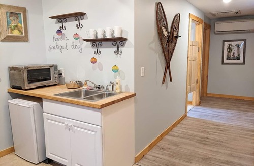 Hartland House | Wise Pines Renovated Barn (Bunkhouse)