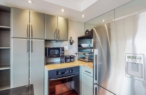 Warren Apartment | Wonderful Condo Close to Sugarbush Resort with Pool & WiFi