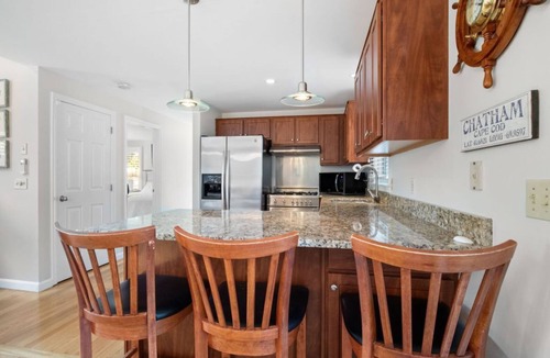 West Chatham House | Wonderful dog friendly rental with access path to a private beach deeded at White's Pond!