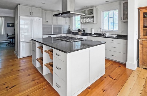 Wellfleet House | Wonderful Duck Creek 6BD-Water Views, Upper Deck, A/C, Game Room, Walk to Town, Pier & Mayo Beach