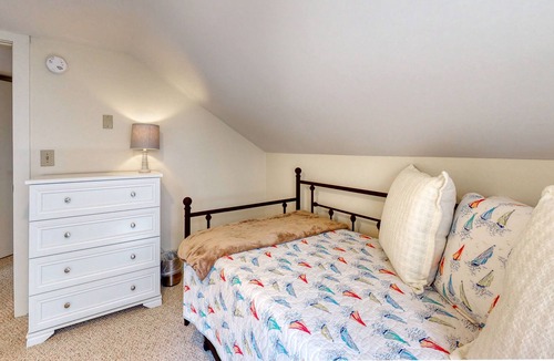 Isle of Springs House | Wonderful Main Home W/ Wonderful Views, Free WiFi, Deck & More!