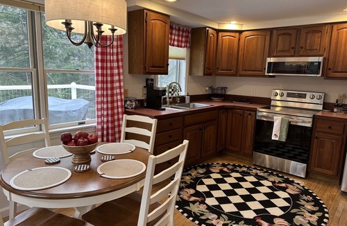 Camden House | WOODCREST COTTAGE - Town of Camden