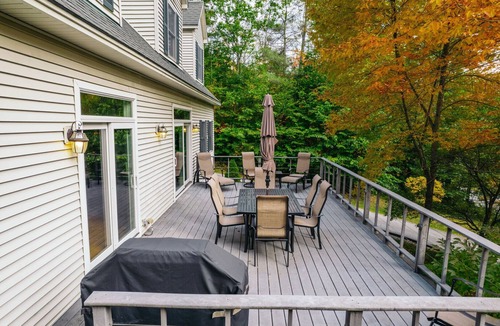 West Hartford House | Wooded Colonial with Fire Pit & Deck, near the Club