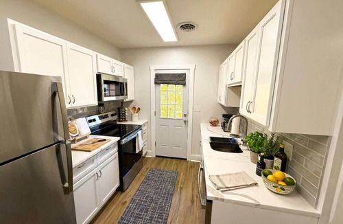 Wilmington Apartment | Work-Ready Retreat with King Bed