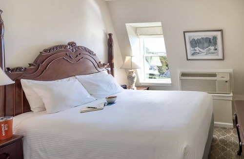 Jamestown Condo | Wyndham Bay Voyage Inn | 1BR/1BA Queen Suite