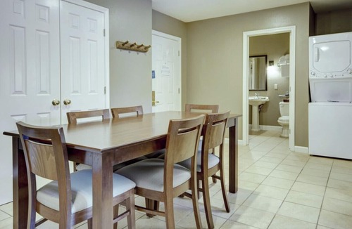 Hancock Resort | Wyndham Bentley Brook-Ski In/Out, Pool, Next to Jiminy Peak - Only 25% Deposit!