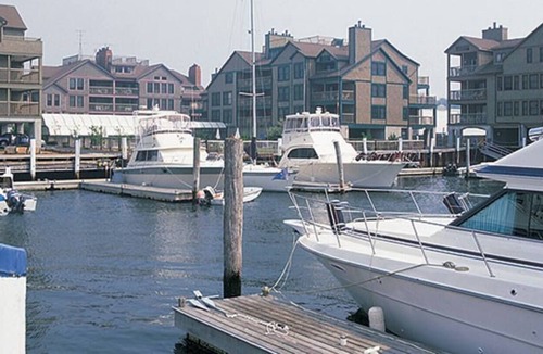 Yachting Village Resort | Wyndham Inn on the Harbor