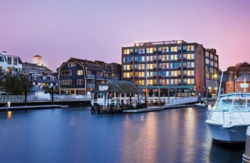 Yachting Village Resort | Wyndham Inn on the Harbor