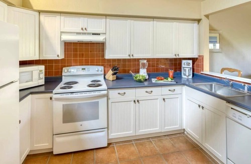 Jamestown Condo | Wyndham Newport Overlook | 2BR/2BA King Bed Suite