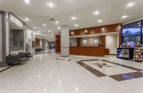 Southbury Hotel | Wyndham Southbury