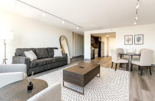 Downtown Hartford Apartment | XL Center 1-BR Condo DWNTN Hartford Easy Parking