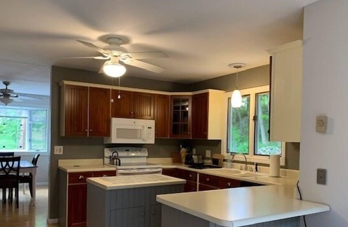 York Harbor Condo | Y103 - WR Fully furnished Condo just a mile or so away from I95
