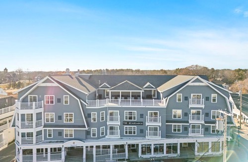 York Beach Apartment | York Beach Residence Club by Coolvacay