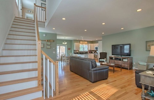 York Beach House | York Maine Stay, Amazing memories are made in this modern home!