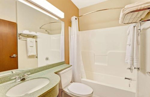 York Hotel | York Microtel Inn & Suites by Wyndham