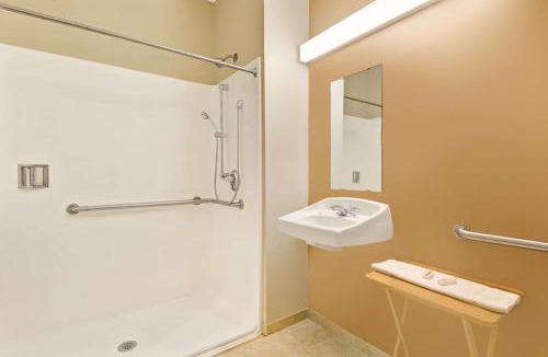 York Hotel | York Microtel Inn & Suites by Wyndham