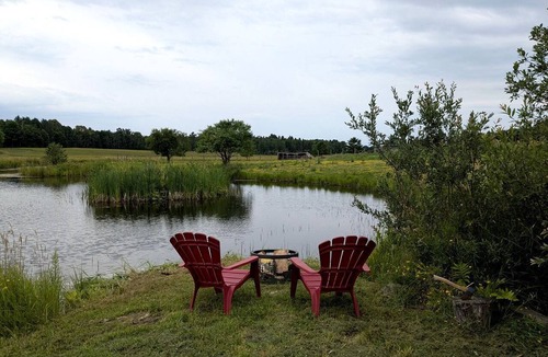 Powassan RV Rental | Yurt with Pond Access for Glamping Escapes in Ontario, Canada