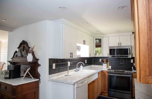 Schuyler Falls House | ZaLo Manor Unit Lakefront hot tub, pets