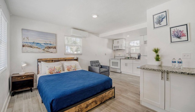 105 Cozy Studio - River Views & Prime Location in Melbourne