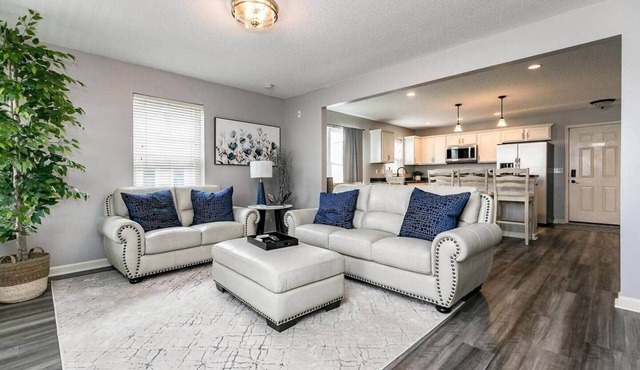 3 Bed, Cozy, Modern, New Bo Area, Home! in Cedar Rapids