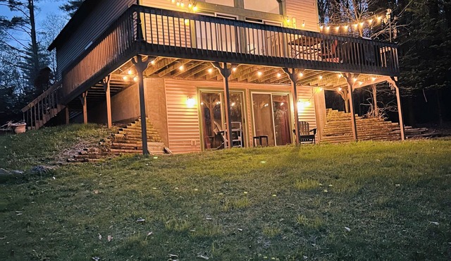 3-bedroom house lake view house near Lake George and Saratoga Racetrack/Casino