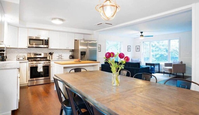 3 BR Kingston Retreat
