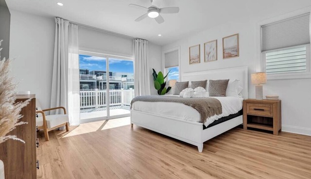 3 Decks | Pet Friendly | Coffee Bar | Full Kitchen