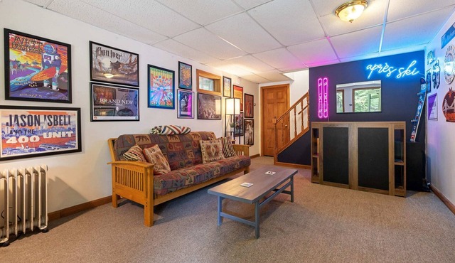 3BR Lake & Slope Retreat: Near Okemo w/ Hot Tub