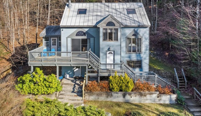 4 BR Home near Lake: 6 min to Okemo Mtn.