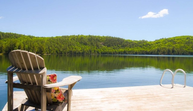 4 Seasons waterfront retreat for rent on a beautiful lake - 3 bedrooms