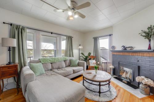 8 Mi to Micron Technology! River-View Apt!