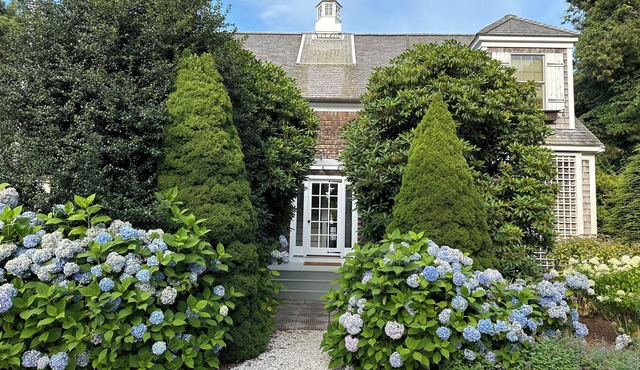 A magical home with pool and hot tub right off Katama bike path in Edgartown