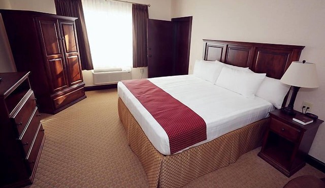 Arrow Hotel in Broken Bow