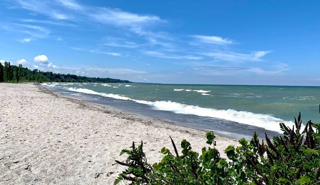 Ashtabula Home Near Walnut Beach + Eateries! in Ashtabula